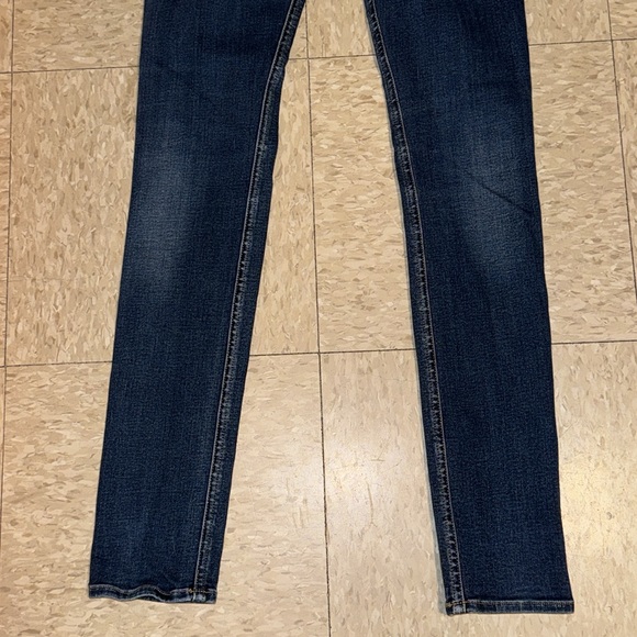 rag & bone High-Rise Skinny Jeans *Store Exclusive* in Woodford size 26 - Picture 14 of 16
